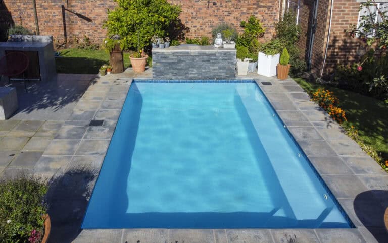 15 m² Fibreglass Pool — Discovery