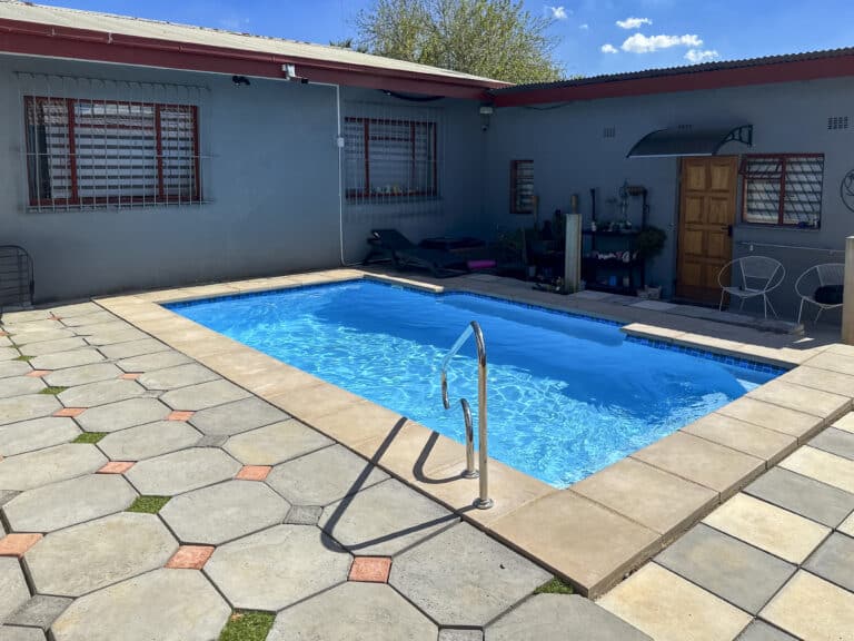 20 m² Fibreglass Pool — Pretoria Tuine